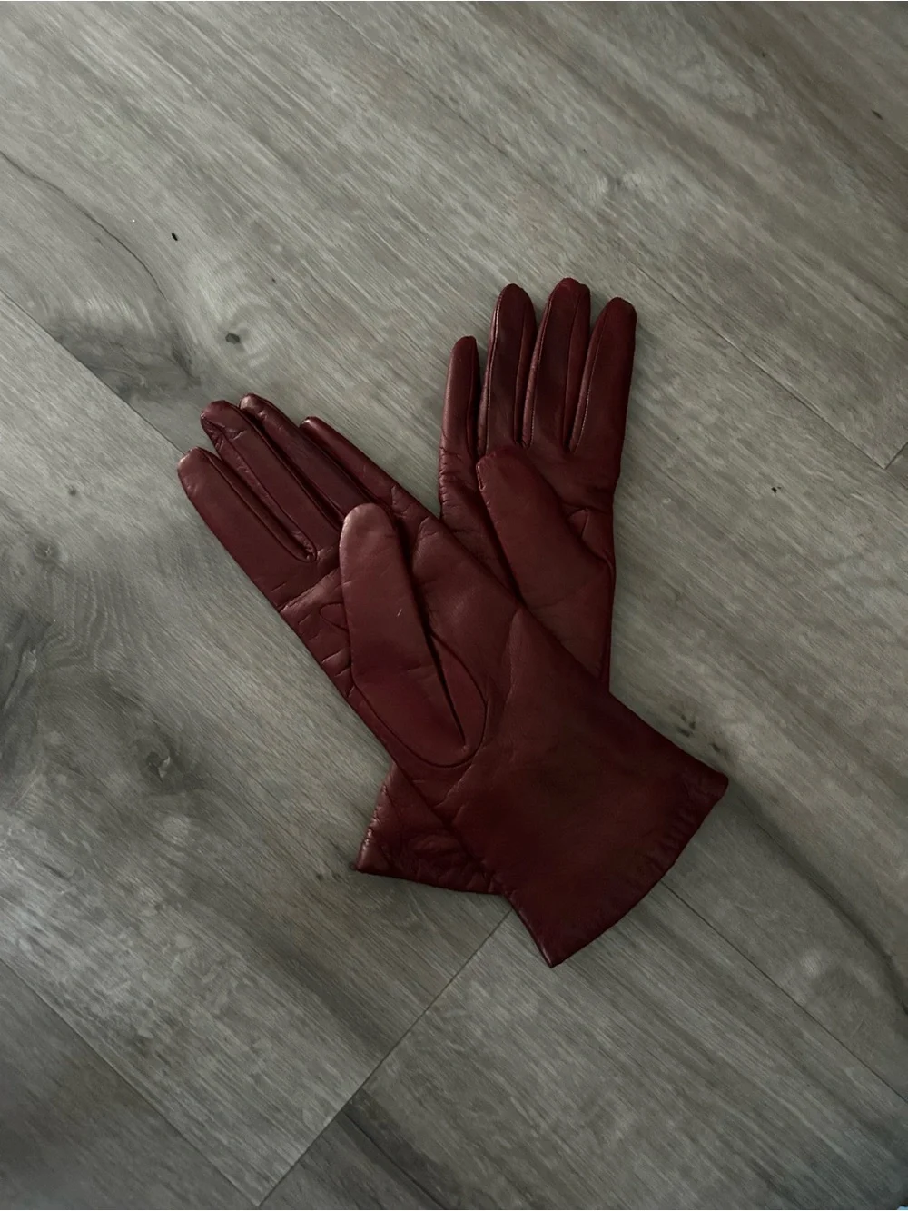 Talbots Women's Burgundy Leather Gloves size 61/2